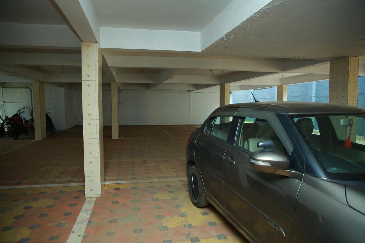 Kalathil Tourist Home Kunnamkulam Buitenkant foto